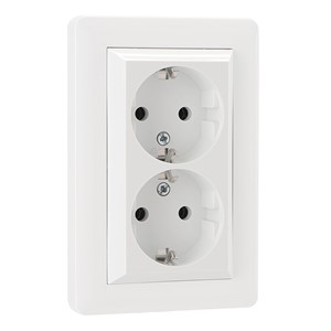 Double Earthed Socket-Outlet