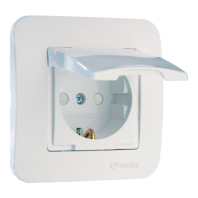 Schuko Socket Outlet with Child Protection and Lid