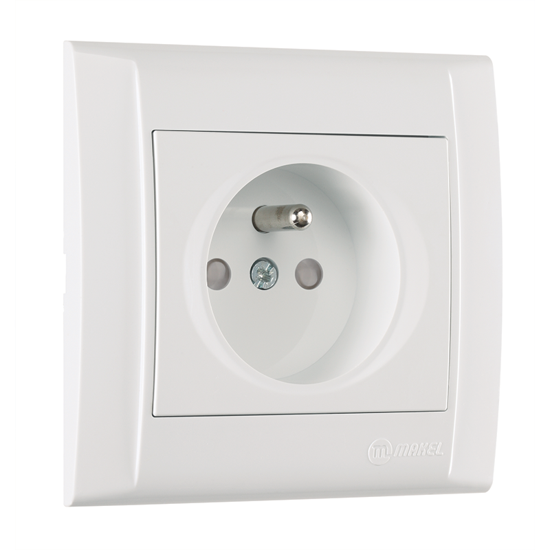 Socket Outlet with Earthing Pin and Child Protection