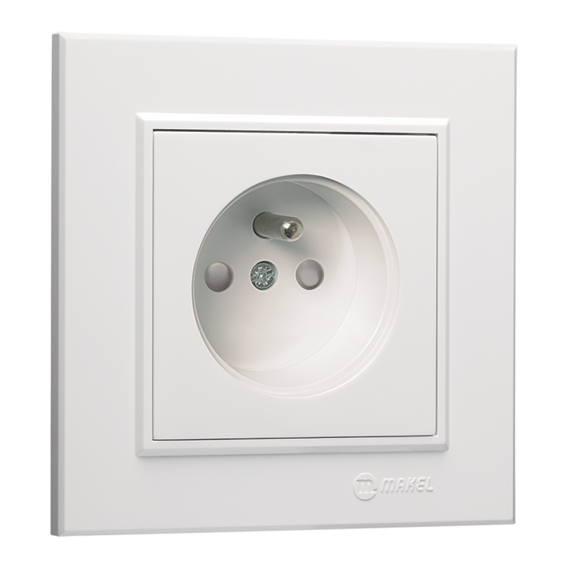 Socket Outlet with Earthing Pin and Child Protection