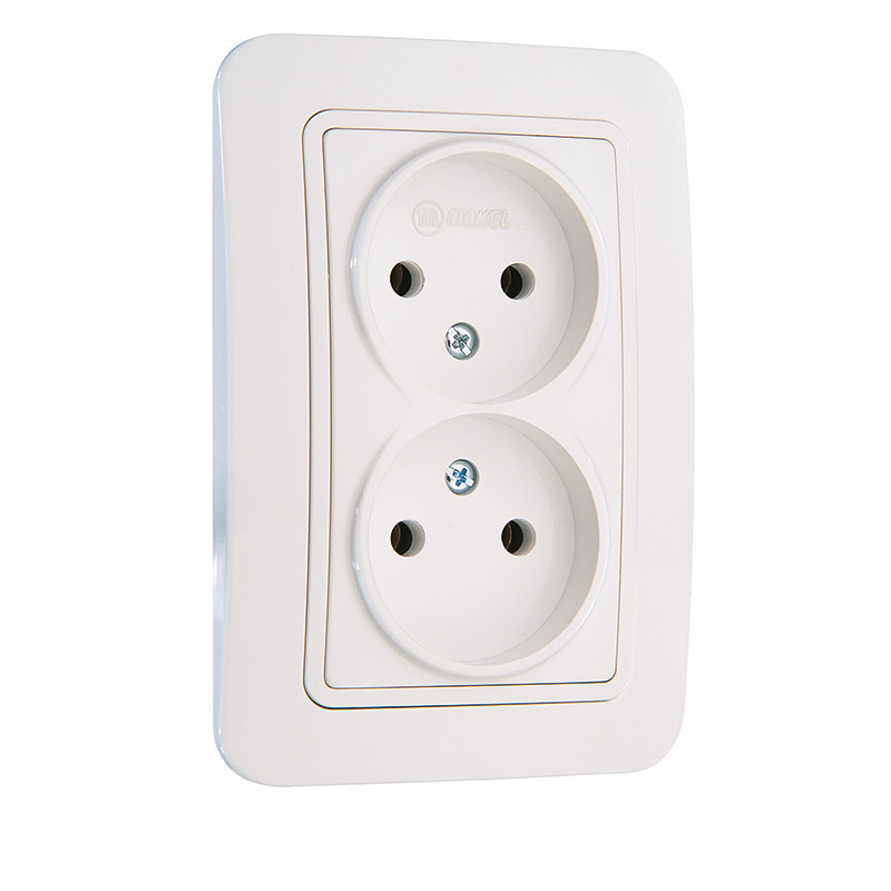 Double Socket Outlet