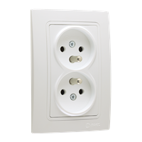 Double Socket Outlet with Earthing Pin